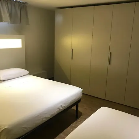 L'alloggio Del Capitano Homestay *