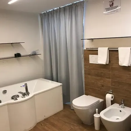 L'alloggio Del Capitano Homestay